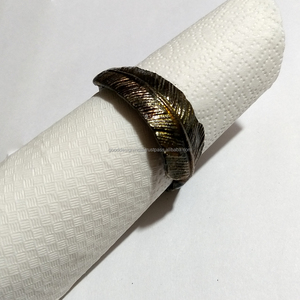 Rond de serviette de concepteur de feuille fabricant personnalisé 2024 ensemble de porte-serviettes en bois de rond de serviette - Product Image 1