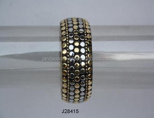 Combinación de latón y acero de alta calidad Pulseras de latón pulido con patrones Joyas de metal Acabado pulido - Product Image 3