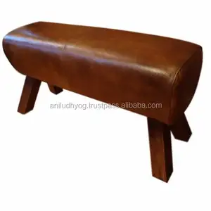 Cuero marrón otomanos/PUF de cuero - Product Image 1