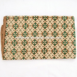 Tela de Voile 100% Algodón con Estampado Floral Bagru para la Confección de Lencería, Vestidos y Ropa para Mujer y Niña - Ecológica, Hecha a Mano en India - Product Image 2