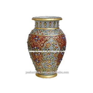 Jarrón de Flores de Mármol Pintado en Dorado Corporativo - Product Image 1