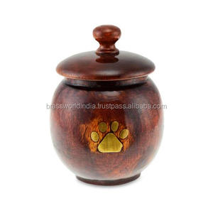 Urna de cremación de madera de Brassworld, suministros funerarios de la India, venta al por mayor - Product Image 5