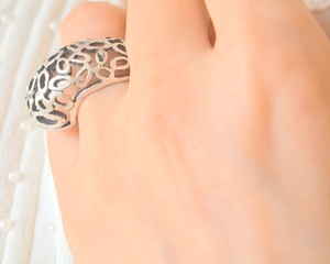 แหวนหมั้นสแตนเลสสตีลประดับเพชรซิคอน ดีไซน์เกลียวแบบตะวันออก โบโฮ ลวดลายฉลุ ชุบทองคำสีกุหลาบ สไตล์คลาสสิกแบบกรงเล็บ - Product Image 5