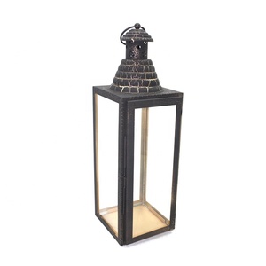 Meilleures ventes de lanternes décoratives pour la maison en verre et métal faites à la main avec impression numérique - Product Image 3