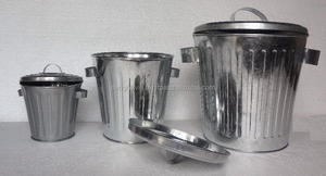 Bote de basura de hierro de pie vintage de 18 \ "Bote de basura galvanizado VINTAGE GALVANIZADO de 18 \" - Product Image 3