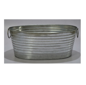 Enfriador de vino de Metal rústico grande personalizado, encimera de hoja de hierro con cubo de almacenamiento grande para restaurantes, bares y ocasiones de fiesta - Product Image 1
