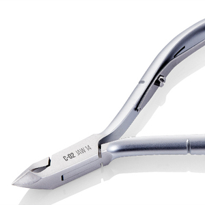 NGHIA Premium C.02 Model Manucure & Pédicure Set Pince à cuticules et outil de soin des ongles en acier inoxydable Boîte d'emballage d'exportation - Product Image 1