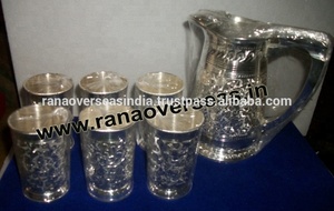 Juego de Limonera de Latón Plateado con Diseño Grabado, Jarra con Vaso para Hotel, Restaurante y Uso Doméstico - Product Image 3