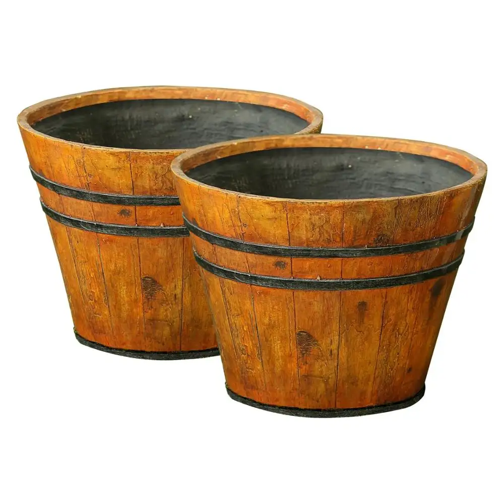 Winsome House Wood Finished Barrel Planter - Set von 2