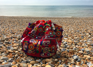 Sac Banjara fait main en tissu de coton vintage brodé, style bohème décontracté avec doublure en coton - Product Image 4