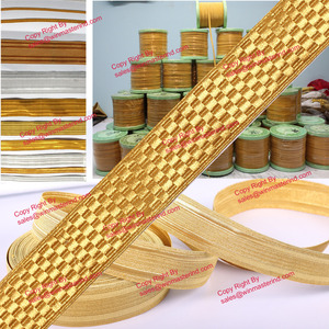 พิธีถักเปียลูกไม้ตัดและริบบิ้น - Product Image 1