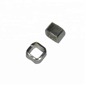 Cuentas lisas superventas, hallazgos plateados, triple espaciador de neumáticos, precio al por mayor - Product Image 1