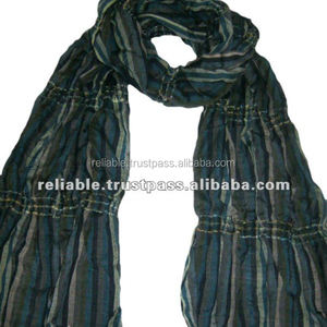Foulards et châles traditionnels en gros Fancy New Viscose Scarf avec pour Lycra Nouvelle Arrivée - Product Image 2