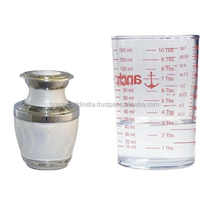 Ensemble de petites urnes de crémation souvenir blanches, cuivworld inde - Product Image 2