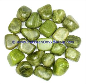 Piedras Pulimentadas de Granate Idocras Hidrogrossular - Product Image 2