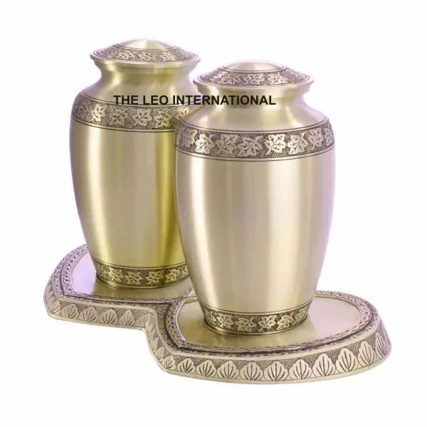 यूरोपीय Urns आधुनिक यूरोपीय Urns प्राचीन यूरोपीय Urns क्लासिक यूरोपीय Urns धातु यूरोपीय Urns पीतल यूरोपीय Urns