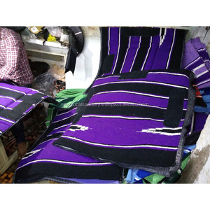 VENDO almohadillas de sillín negras moradas occidentales EN; dólar 5 tamaños 30x30 y 32x32 - Product Image 2