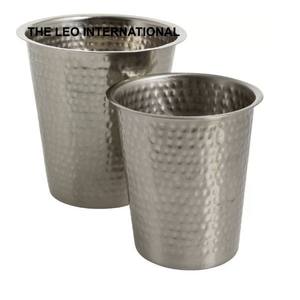 Maceta plateada de forma redonda de Metal de acero inoxidable, maceta de decoración de plantas de jardín para el hogar de estilo elegante - Product Image 1