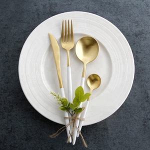 Cubiertos de forja hechos a mano, cubiertos pulidos brillantes seguros para alimentos de acero inoxidable, Juego de 4 piezas para vajilla - Product Image 1