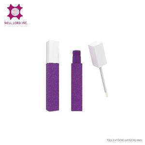 ลิปกลอสแบบกำหนดเองรูปทรงไอศกรีมแฟนซี ลิปสติกเนื้อลิควิดในบรรจุภัณฑ์พลาสติก - Product Image 5