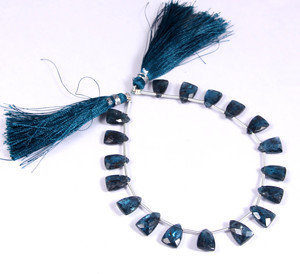 Bleu Royal Moss Kyanite Facettes Trillion Poire Longue Goutte Perles 6*9MM Strand Collier Fabrication de Bijoux Avec Moonstone Amber - Product Image 1