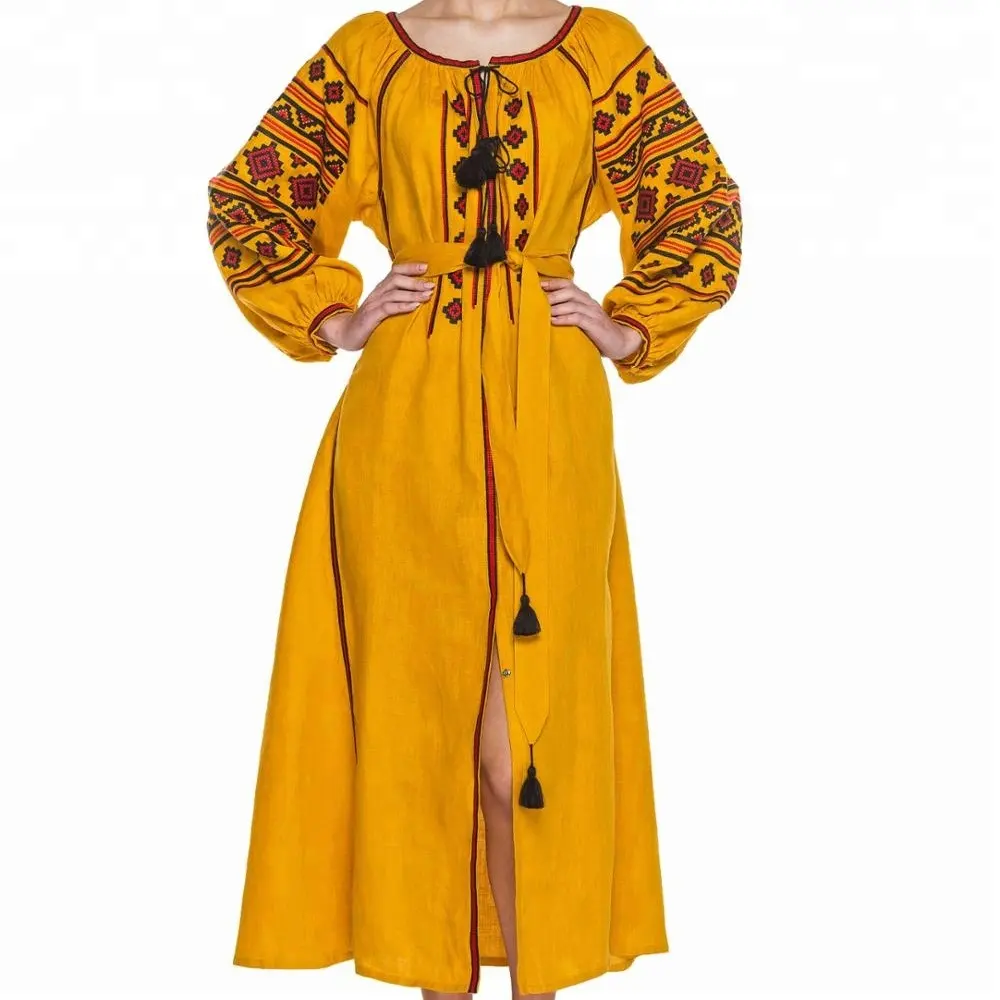 새로운 전통 우크라이나 의류 활기찬 자수 고품질 숙녀 긴 드레스 패션 여성 의류