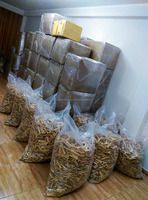 PALO SANTO PERUANO / BURSERA GRAVEOLENS / VARAS GRUESAS DE MADERA / 100% ORGÁNICO / COSECHADO DE MANEJA SOSTENIBLE / NATURAL / PERÚ