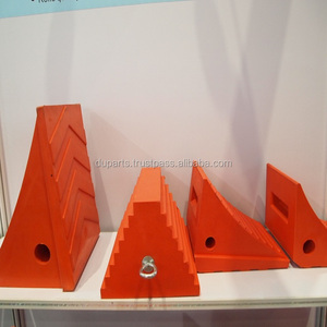 Exportateur indien de cales de roue en caoutchouc noir robuste 2026 - Product Image 2
