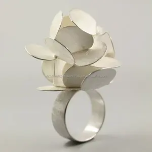 लोकप्रिय फैशन गहने सगाई शादी के फूल डिजाइन उंगली की अंगूठी