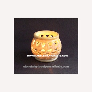 Hermosos Portavelas de Piedra de Jabón Hechos a Mano - Product Image 1