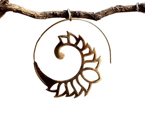 Pendientes con forma de espiral geométricos para mujer, aretes con acabado metálico y dorado, Estilo Vintage, venta al por mayor - Product Image 1
