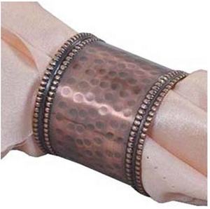 MÉTAL CUIVRE MARTELÉ ANNEAU de SERVIETTE, - Product Image 1