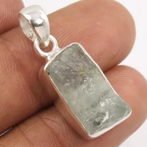 Sunrise Jewellers - Elegante Colgante de Plata de Ley 925 con Engaste de Bisel, Aguamarina Natural, Certificado por Terceros, Moderno - Product Image 1