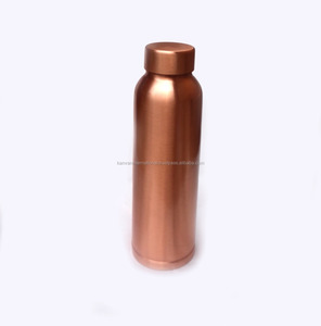 Bouteille d'eau potable directe en métal cuivré écologique unisexe avec couvercle pour le yoga et le festival ayurvédique - Product Image 4