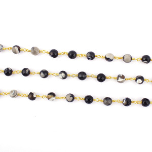 Chaîne de pierres précieuses en jade Howlite noire unique, chaîne de perles rondelles à facettes de 6mm, chaîne de perles de chapelet enroulée en fil plaqué or pour l'approvisionnement - Product Image 2