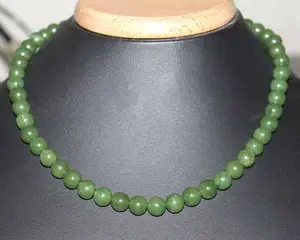 Impresionante collar de Jade verde Natural, cabujón redondo, collar de cuentas de piedras preciosas sueltas, precio al por mayor - Product Image 1