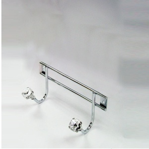 Gancho para colgar ropa de metal montado en la pared para el hogar o espacios comerciales - Product Image 1