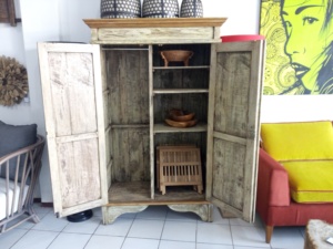 Armoire antique en finition de style ancien pour meubles de chambre à coucher, ensemble de chambre à coucher, meubles de maison - Product Image 2