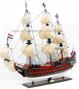 ZEVEN PROVINCIEN PAINTED WOODEN MODEL <b>BOATS</b> Handcrafted Novelty <b>Gifts</b> - Product Image 1