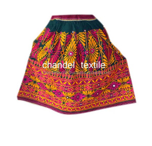 VINTAGE Indian Gujarati Real Kutchi Falda marrón oscuro Multi bordado Espejo Trabajo Boho Gypsy Tribal Belly Tallas grandes Casual - Product Image 6