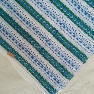 ผ้าฝ้ายพิมพ์ลายบล็อกขายส่ง สำหรับงานเย็บปักถักร้อย ทำชุดเดรส และอุปกรณ์ตกแต่งบ้าน ดีไซน์ใหม่ ผ้าดิบอเนกประสงค์ - Product Image 3