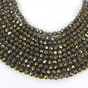 Grossiste indien Pyrite naturelle ronde à facettes 3mm 13 pouces pierre précieuse en vrac avec perles de pierre pour la fabrication de bijoux - Product Image 1