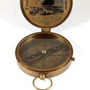 Compas en laiton personnalisé de 3 pouces en verre de style antique avec étui en cuir en alliage de métal pour offrir des cadeaux à Noël Pâques Nouvel An - Product Image 4