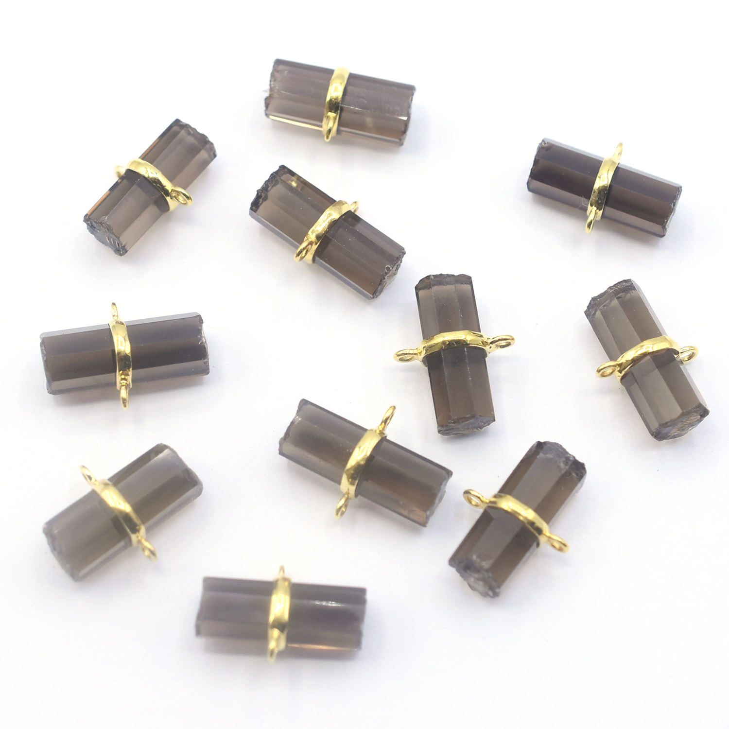 สีน้ำตาล