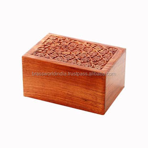 American Style Wooden Urn by Brassworld India - Product Image 5