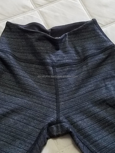 Leggings personnalisés OEM pour femmes avec doublure intérieure - Product Image 3