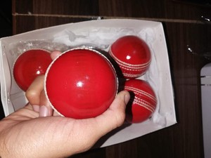 Athletic International High Quality Tan Leather 5.5oz Pink Cricket <b>Balls</b> for ODI/T-20 Matches with Custom Logo 72-74 Stitching - Product Image 3