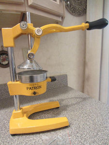 Presse-agrumes Tequila-Patron ou presse-citron, également presse-agrumes manuel Tequila-Patron, coupe-citron - Product Image 5