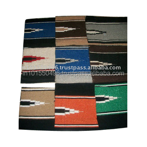 Manta Navajo 30 X 30, mantas de silla de montar personalizadas con patrón tradicional navajo en diferentes colores para equitación - Product Image 2