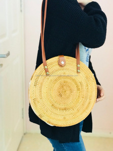 กระเป๋าถือหวายทรงกลมขนาดใหญ่กระเป๋ามีสไตล์ดีไซน์ใหม่จากเวียดนาม - Product Image 6